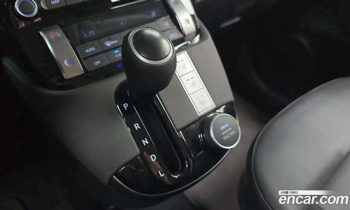 Hyundai Casper 2024 1.0 автомат (гидро), фото 9