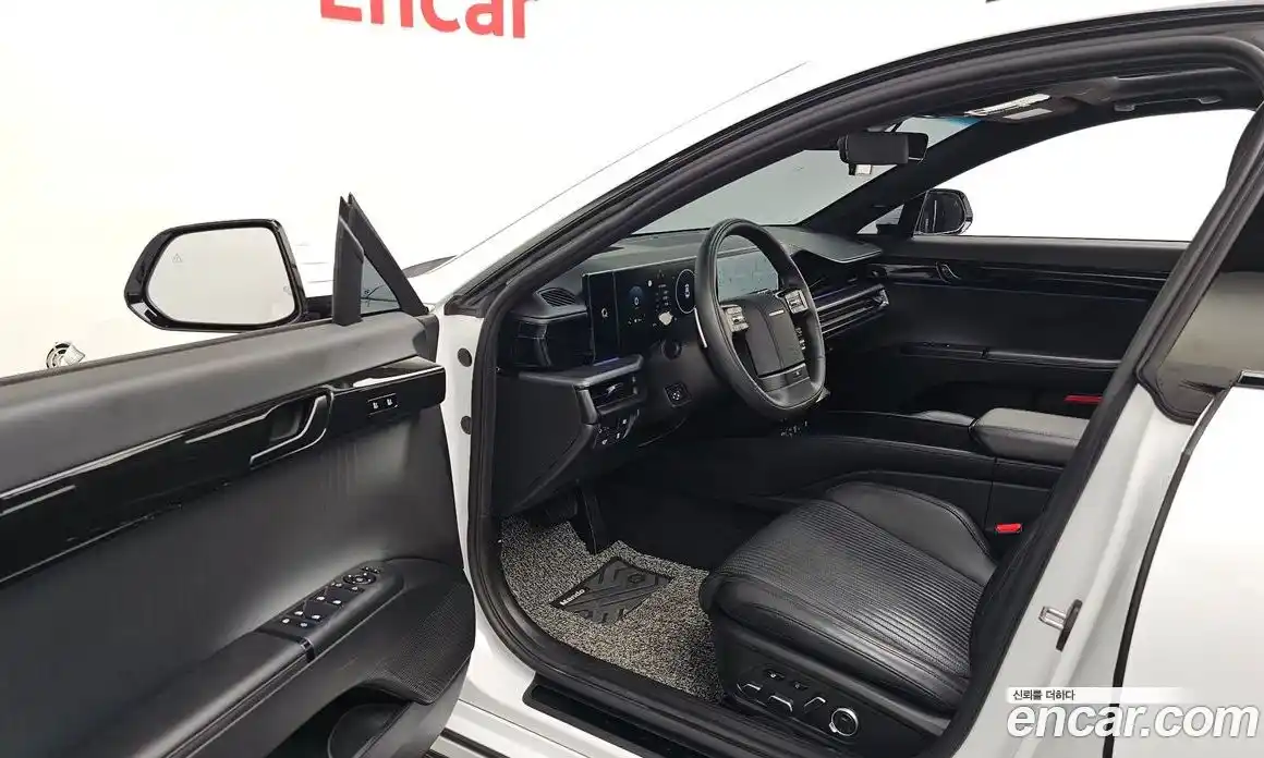 Hyundai Grandeur 2023 2.5 автомат (гидро), фото 12