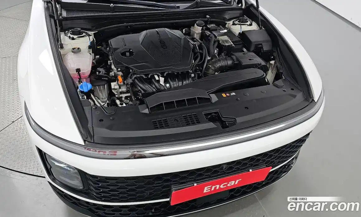 Hyundai Grandeur 2023 2.5 автомат (гидро), фото 5