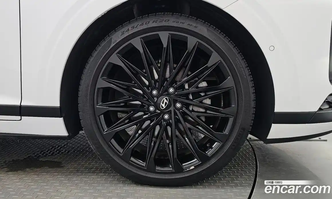 Hyundai Grandeur 2023 2.5 автомат (гидро), фото 6