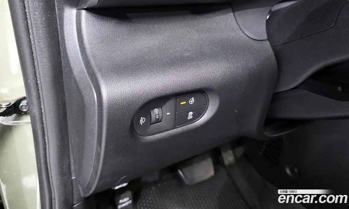 Hyundai Casper 2022 1.0 автомат (гидро), фото 30