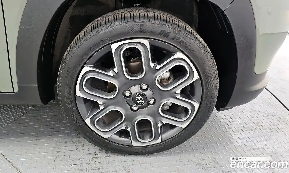 Hyundai Casper 2022 1.0 автомат (гидро), фото 7