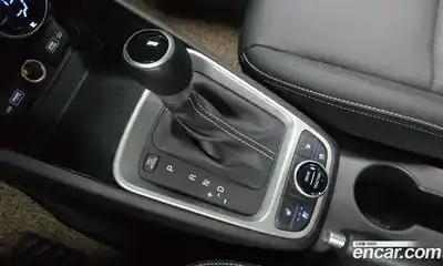 Hyundai Venue 2022 1.6 автомат (гидро), миниатюра 12