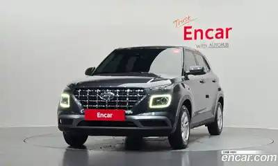 Hyundai Venue 2022 1.6 автомат (гидро), миниатюра 3