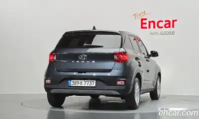 Hyundai Venue 2022 1.6 автомат (гидро), миниатюра 4