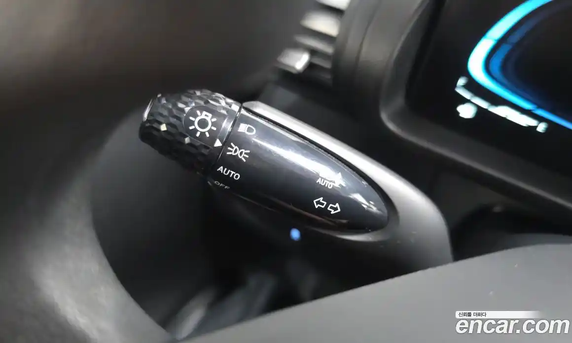 Hyundai Casper 2022 1.0 автомат (гидро), фото 26