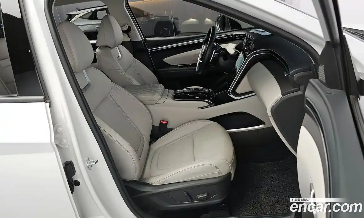 Hyundai Tucson 2021 1.6 автомат (гидро), фото 13