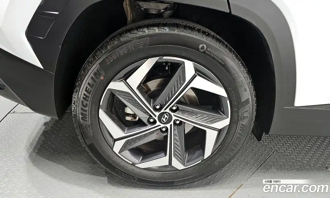 Hyundai Tucson 2021 1.6 автомат (гидро), фото 5