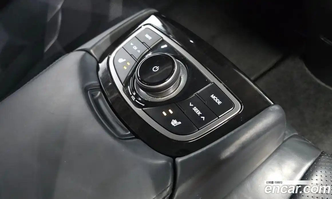 Hyundai Grandeur 2014 2.4 автомат (гидро), фото 19