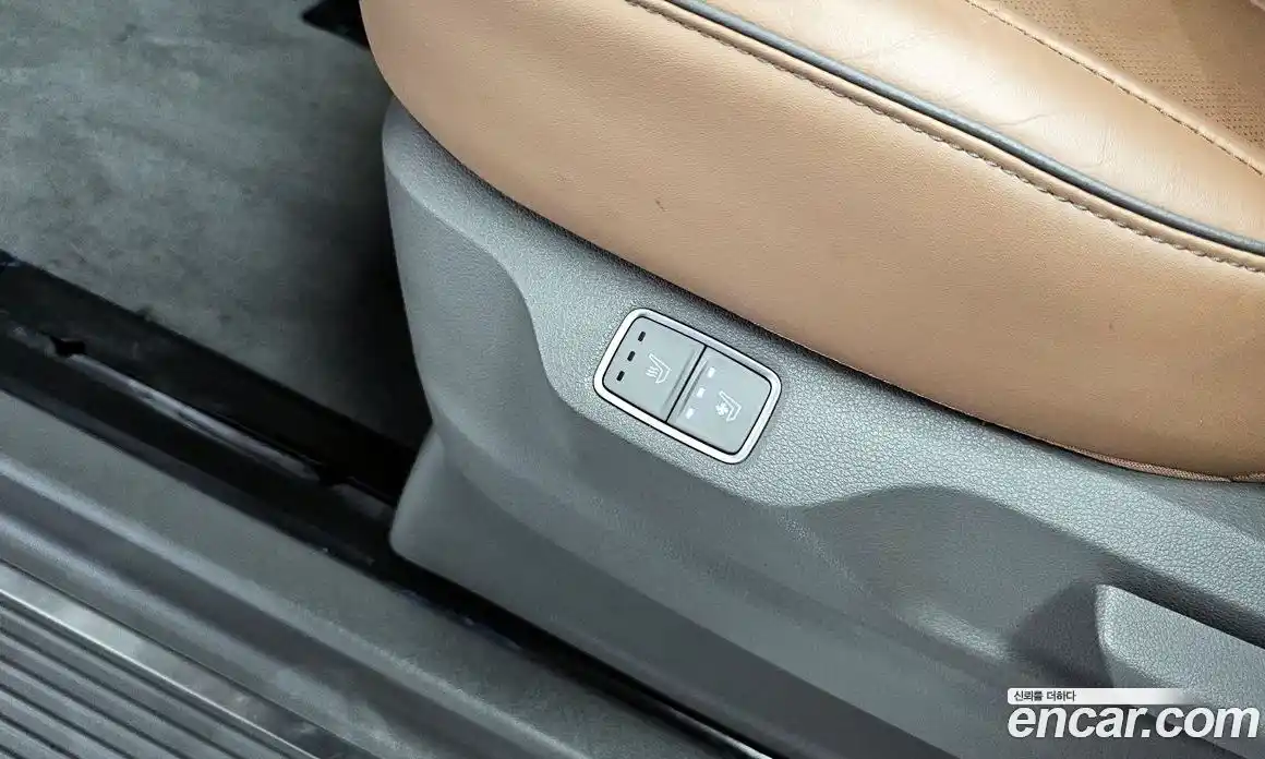 Hyundai Staria 2024 2.2 автомат (гидро), фото 25