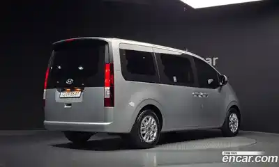 Hyundai Staria 2024 1.6 автомат (гидро), миниатюра 2