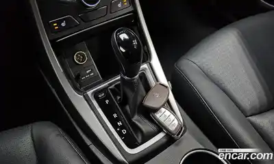 Hyundai Avante 2014 1.6 автомат (гидро), миниатюра 12