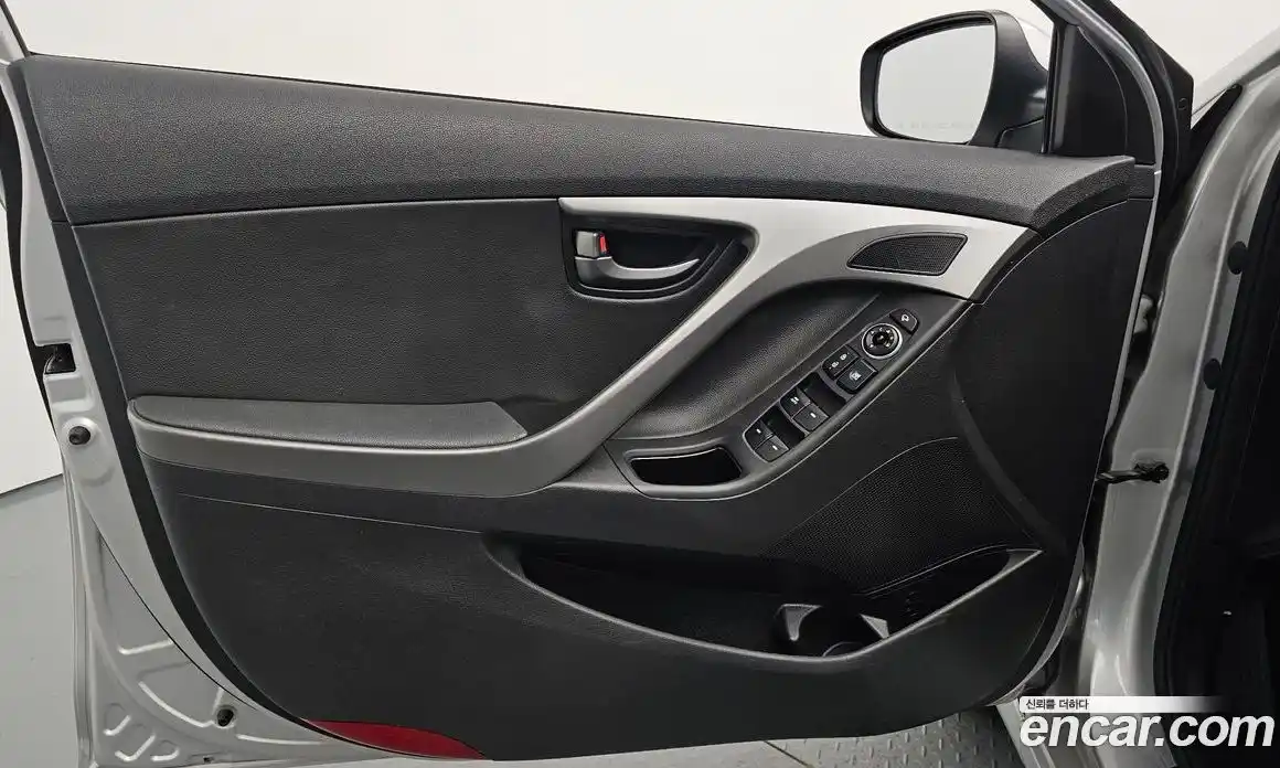 Hyundai Avante 2014 1.6 автомат (гидро), фото 14