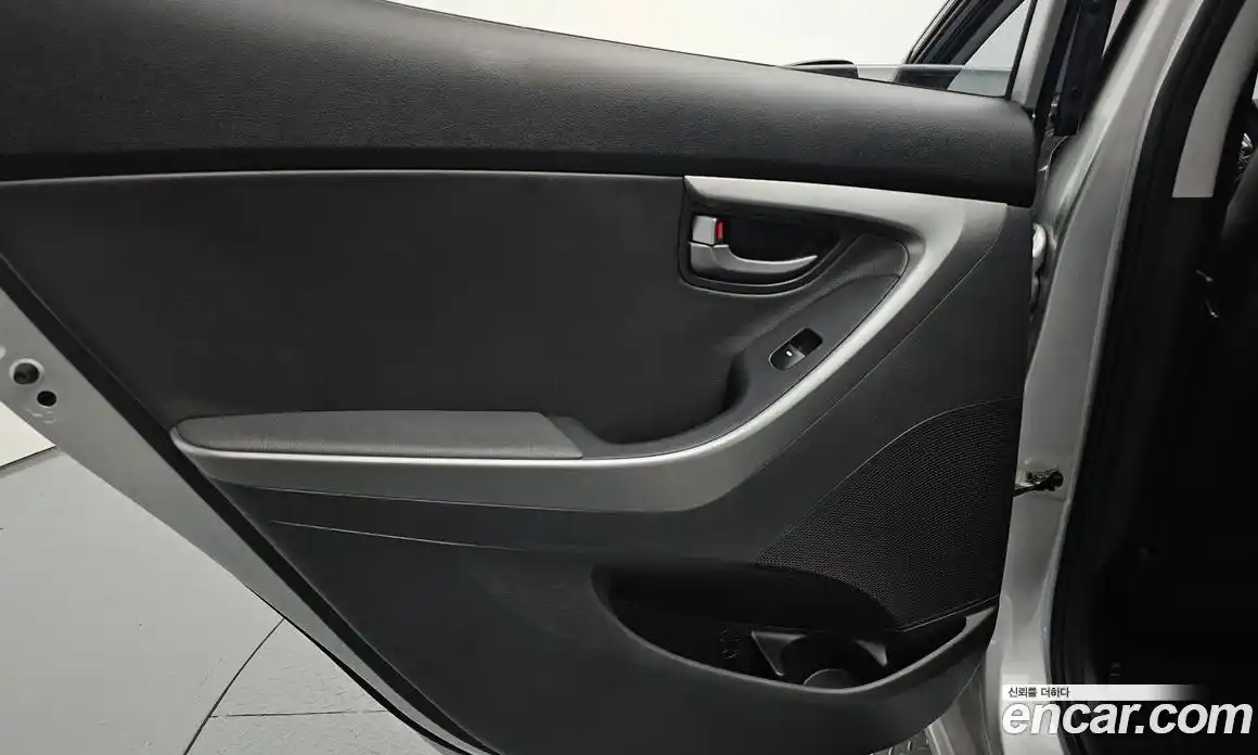 Hyundai Avante 2014 1.6 автомат (гидро), фото 15