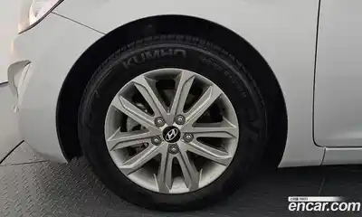 Hyundai Avante 2014 1.6 автомат (гидро), миниатюра 5