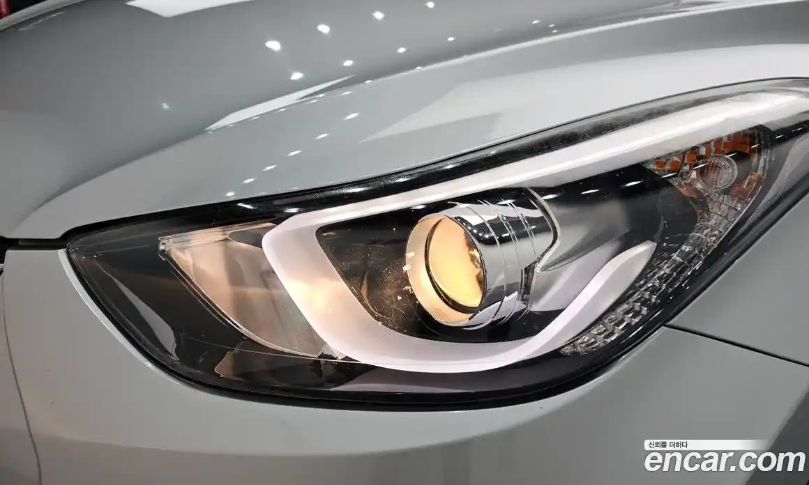 Hyundai Avante 2014 1.6 автомат (гидро), фото 8