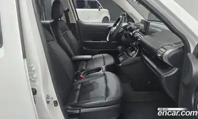 Hyundai Casper 2022 1.0 автомат (гидро), миниатюра 11