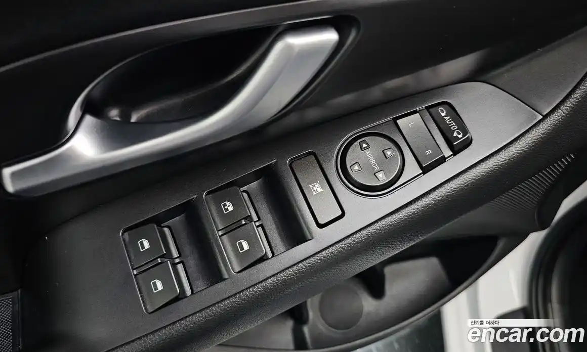 Hyundai i30 2017 1.4 автомат (гидро), фото 26