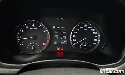 Hyundai i30 2017 1.4 автомат (гидро), миниатюра 10