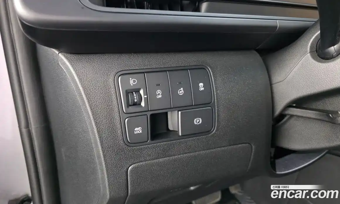 Hyundai Staria 2023 2.2 автомат (гидро), фото 23