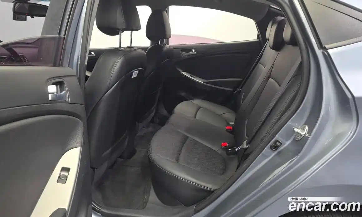 Hyundai Accent 2017 1.4 автомат (гидро), фото 18