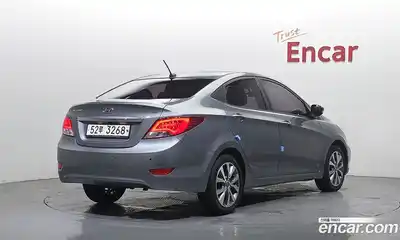 Hyundai Accent 2017 1.4 автомат (гидро), миниатюра 2
