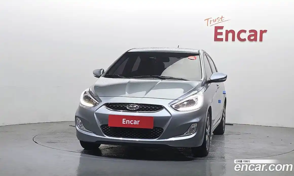 Hyundai Accent 2017 1.4 автомат (гидро), фото 3