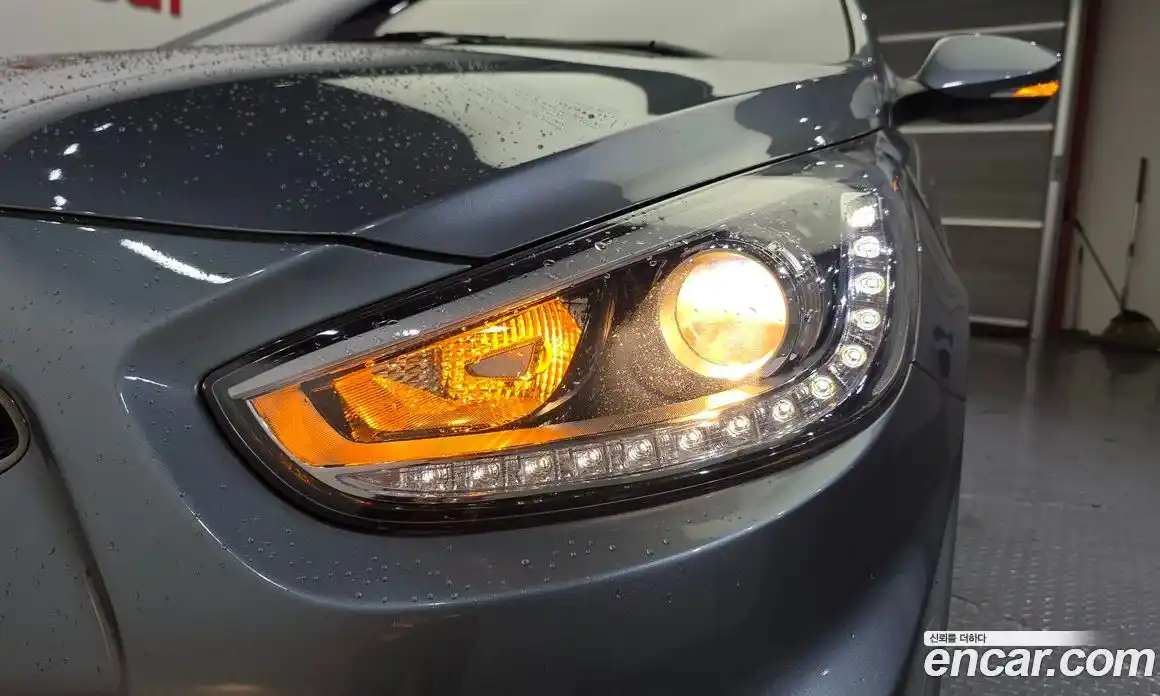 Hyundai Accent 2017 1.4 автомат (гидро), фото 8