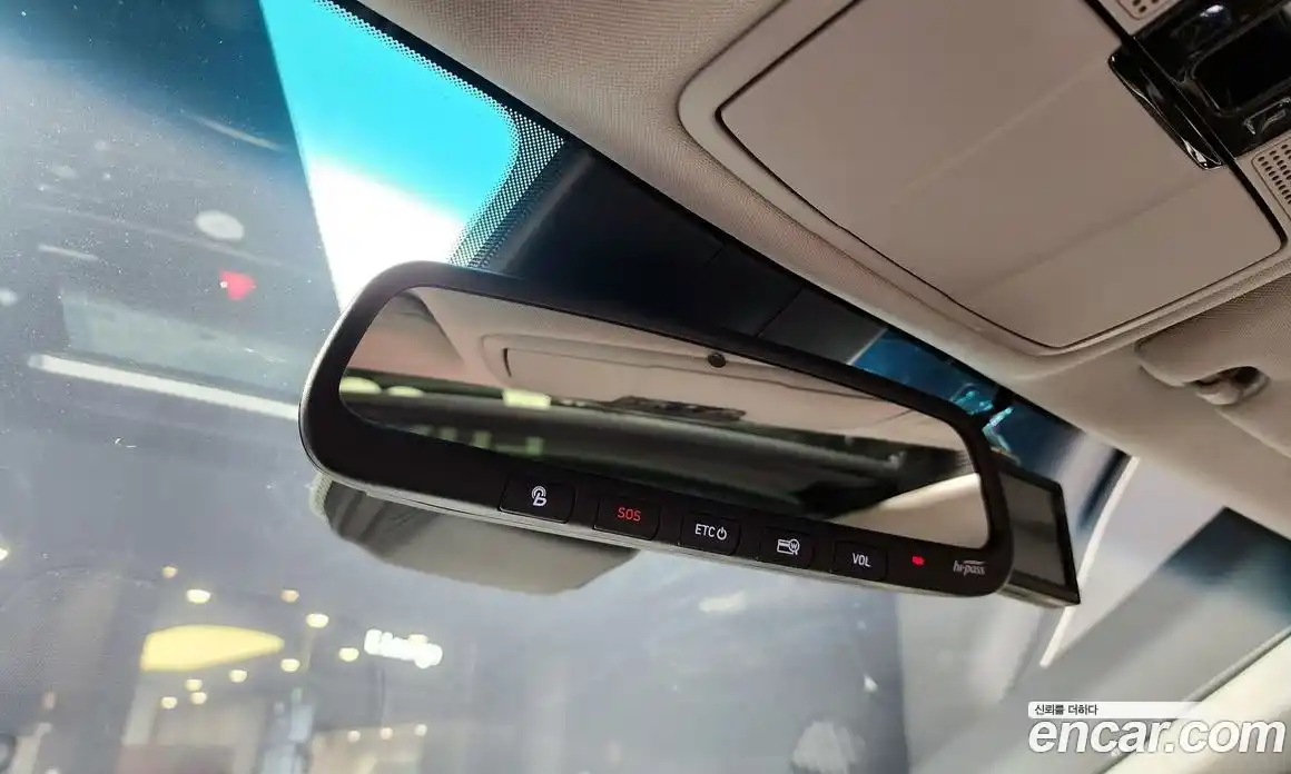 Hyundai Grandeur 2018 2.4 автомат (гидро), фото 19