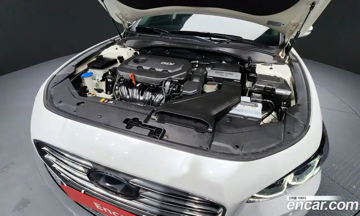 Hyundai Grandeur 2018 2.4 автомат (гидро), фото 6