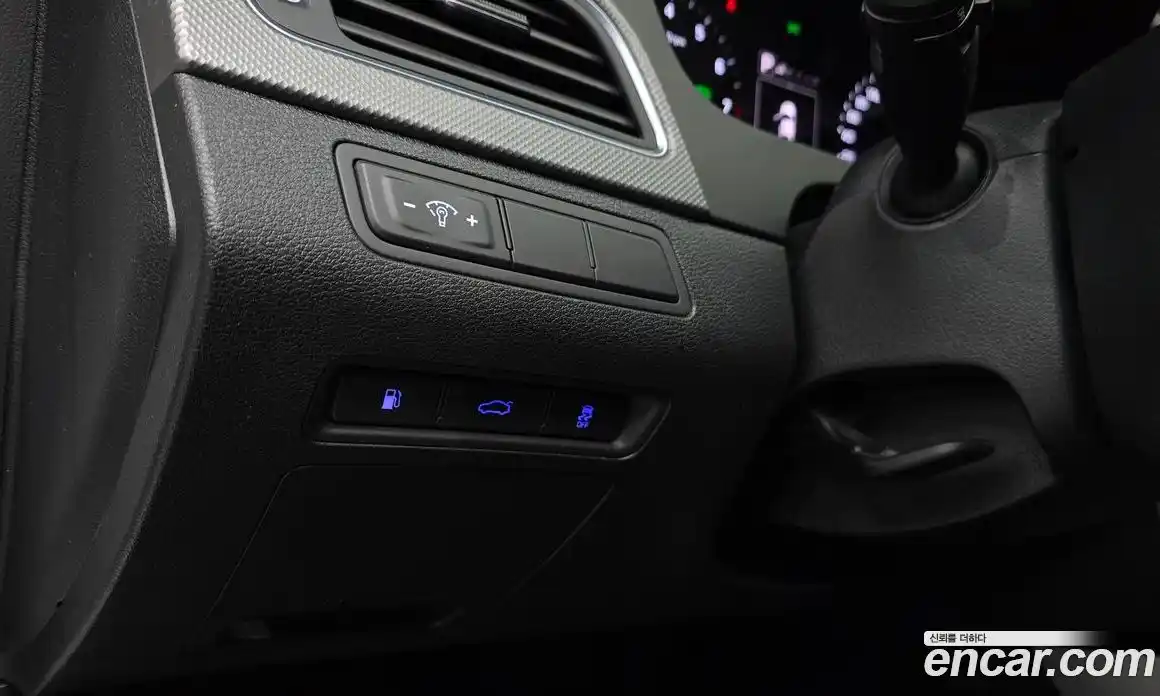 Hyundai Sonata 2015 2.0 автомат (гидро), фото 21