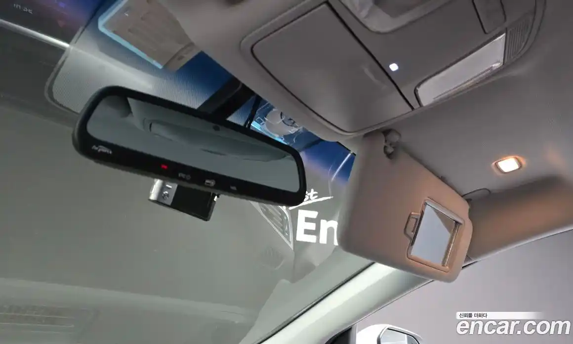 Hyundai Sonata 2015 2.0 автомат (гидро), фото 25