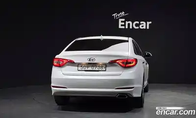Hyundai Sonata 2015 2.0 автомат (гидро), миниатюра 3