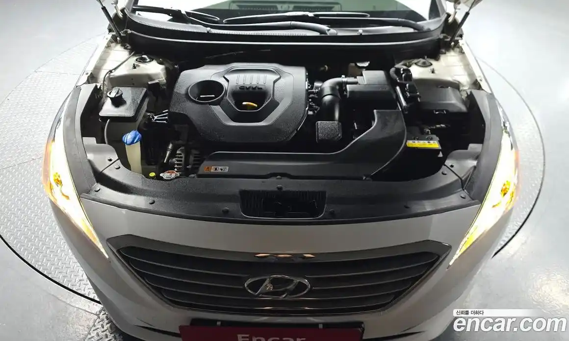 Hyundai Sonata 2015 2.0 автомат (гидро), фото 5