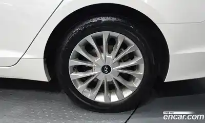Hyundai Sonata 2015 2.0 автомат (гидро), миниатюра 6