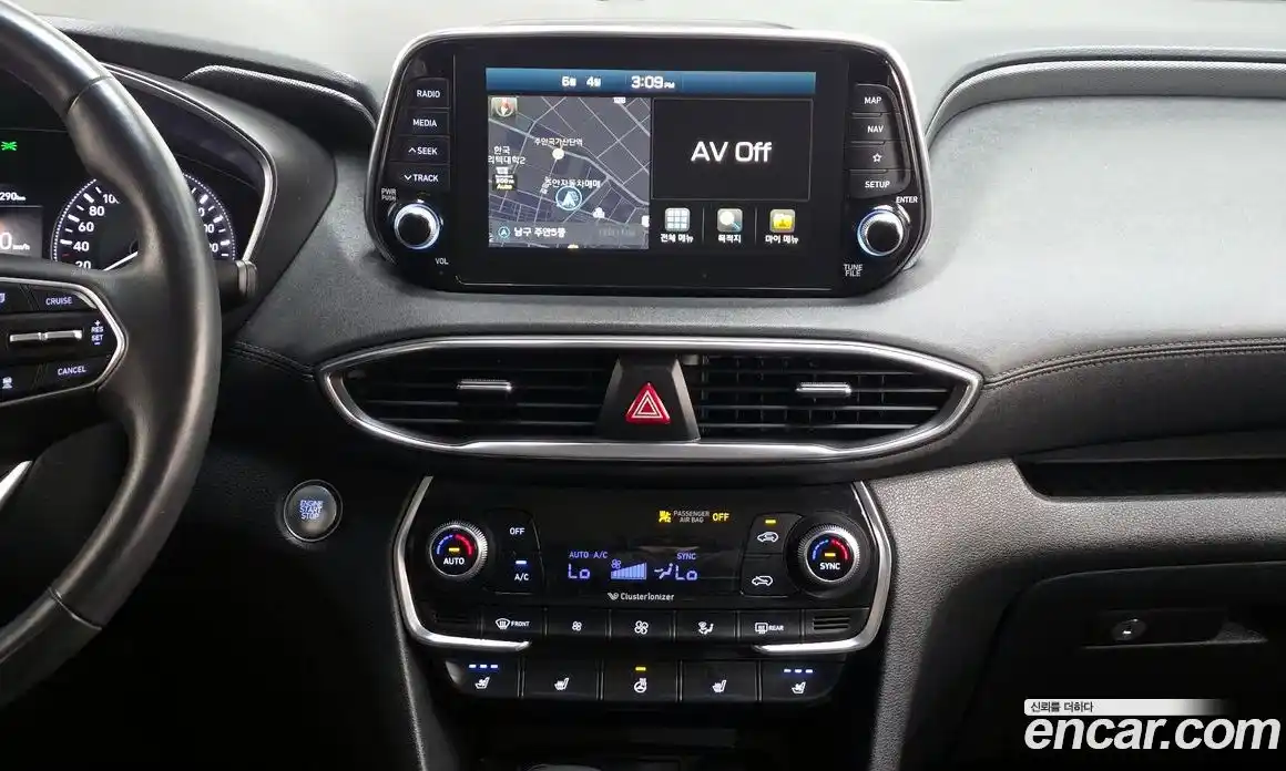 Hyundai Santa Fe 2018 2.0 автомат (гидро), фото 19