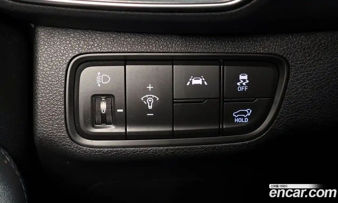 Hyundai Santa Fe 2018 2.0 автомат (гидро), фото 25