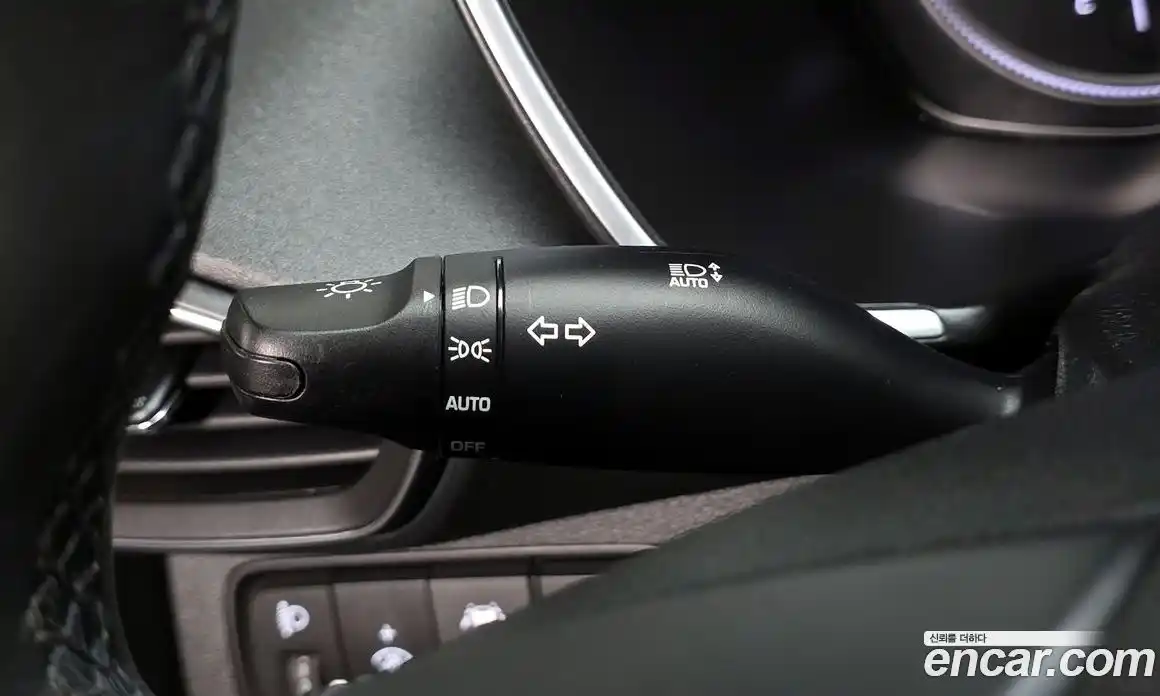 Hyundai Santa Fe 2018 2.0 автомат (гидро), фото 26