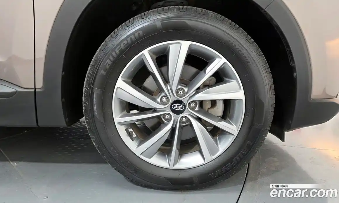 Hyundai Santa Fe 2018 2.0 автомат (гидро), фото 7