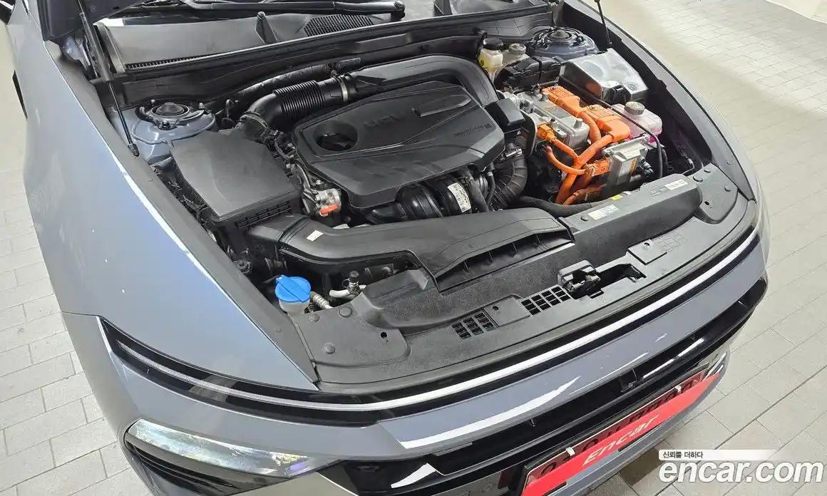 Hyundai Sonata 2024 2.0 автомат (гидро), фото 6