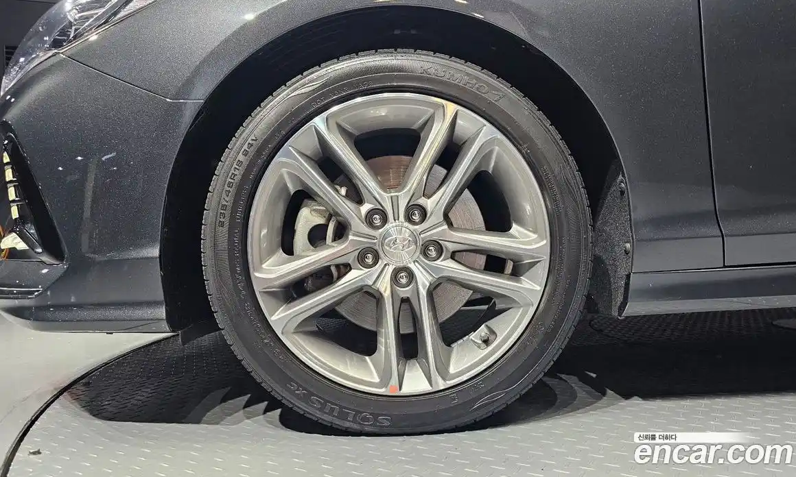 Hyundai Sonata 2017 2.0 автомат (гидро), фото 5