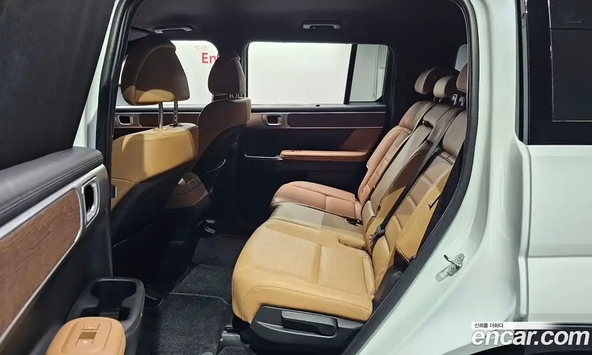 Hyundai Santa Fe 2024 2.5 автомат (гидро), фото 11
