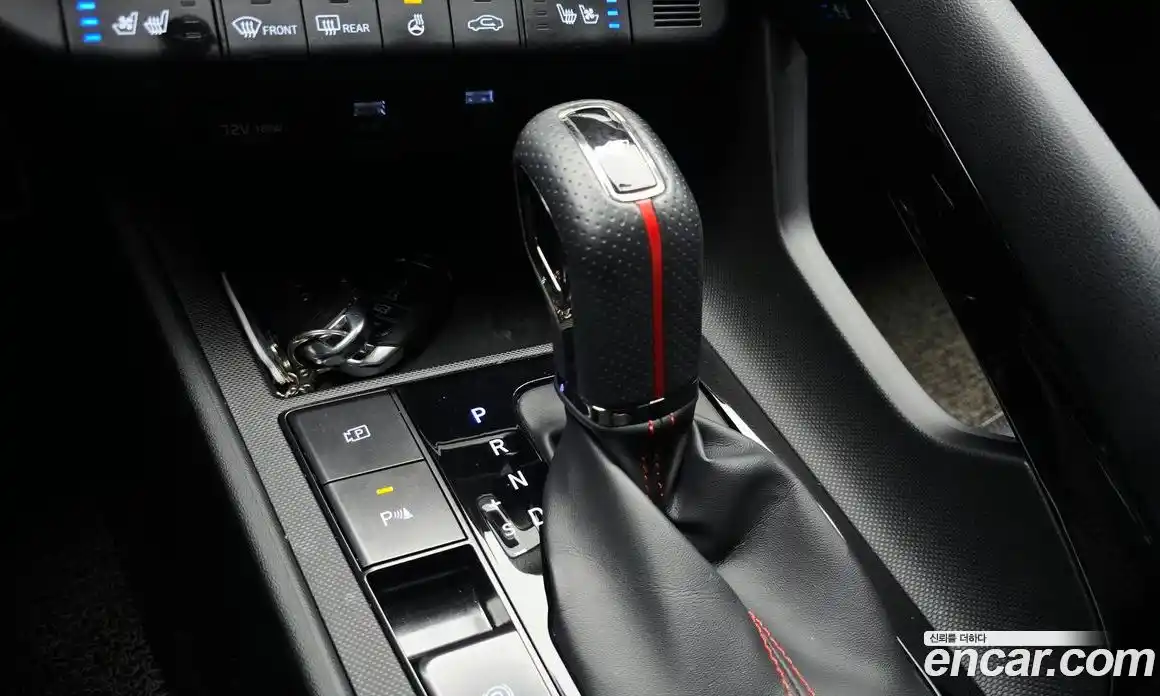 Hyundai Avante 2020 1.6 автомат (гидро), фото 12