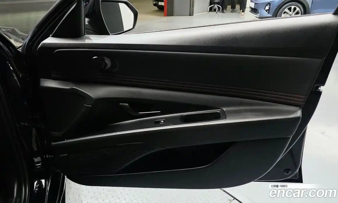 Hyundai Avante 2020 1.6 автомат (гидро), фото 14