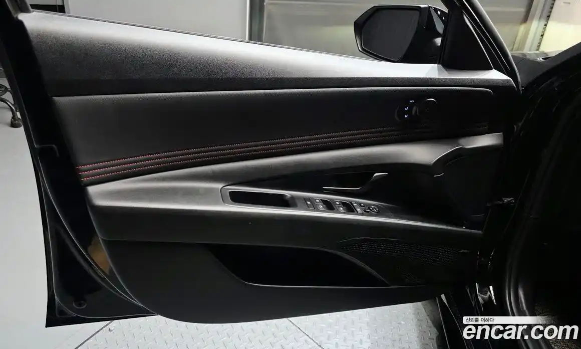 Hyundai Avante 2020 1.6 автомат (гидро), фото 15