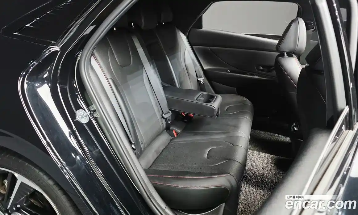 Hyundai Avante 2020 1.6 автомат (гидро), фото 16