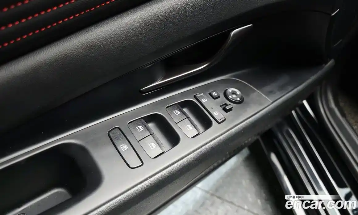 Hyundai Avante 2020 1.6 автомат (гидро), фото 21