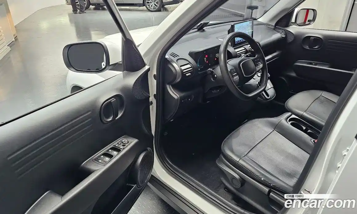 Hyundai Casper 2023 1.0 автомат (гидро), фото 13