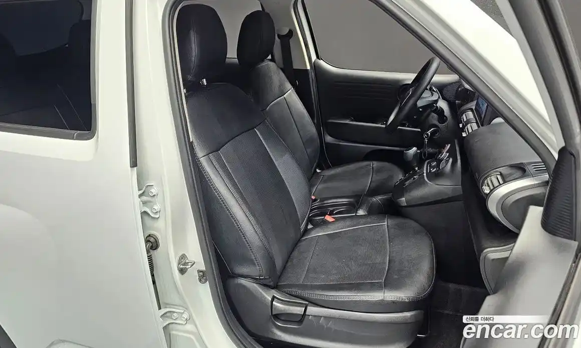 Hyundai Casper 2023 1.0 автомат (гидро), фото 16