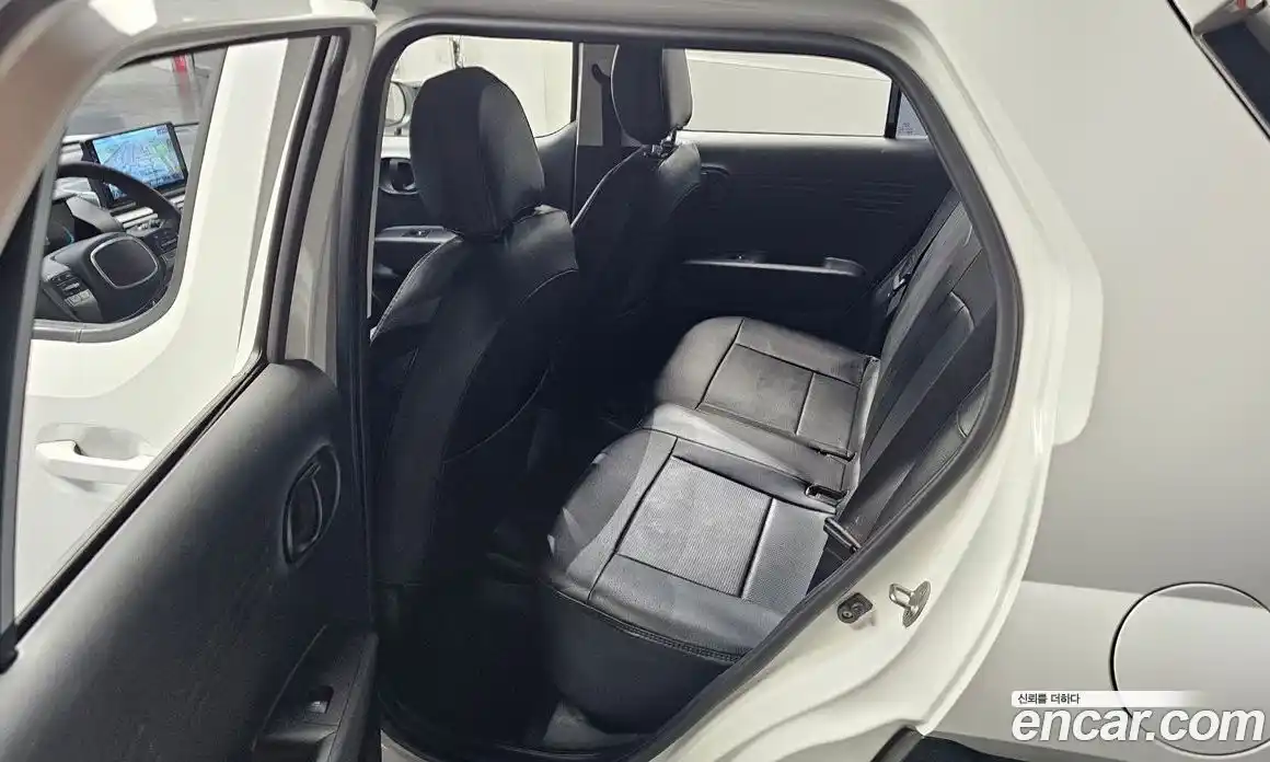 Hyundai Casper 2023 1.0 автомат (гидро), фото 17